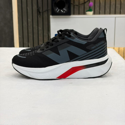 New Balance FuelCell Black