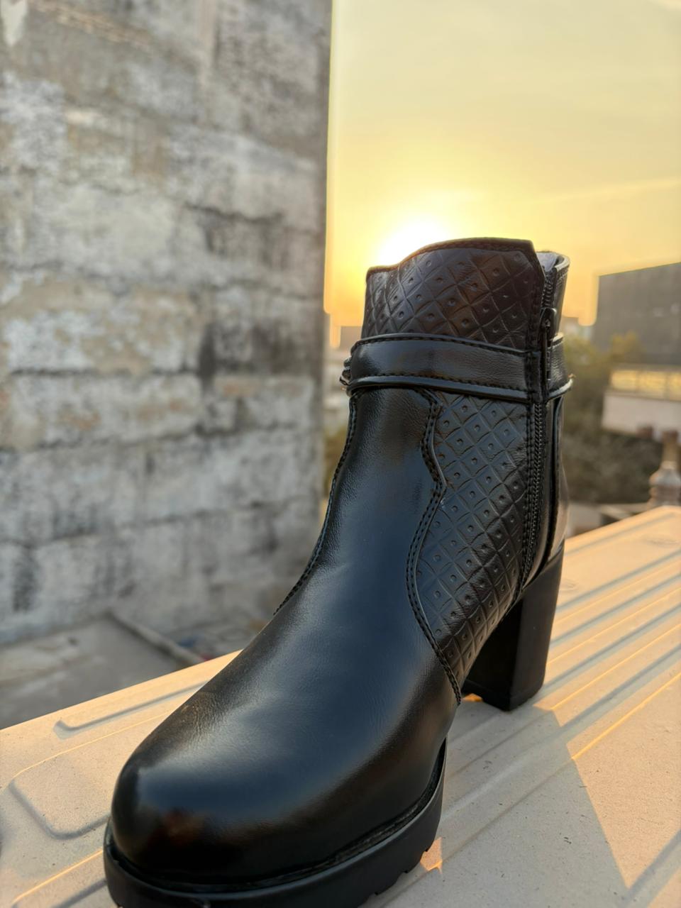 StyleFlex Black Women’s Casual Boots | Fashionable & Comfortable Wear