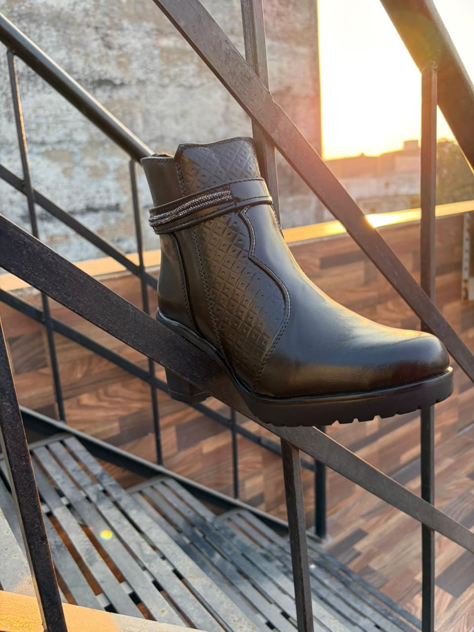 StyleFlex Black Women’s Casual Boots | Fashionable & Comfortable Wear