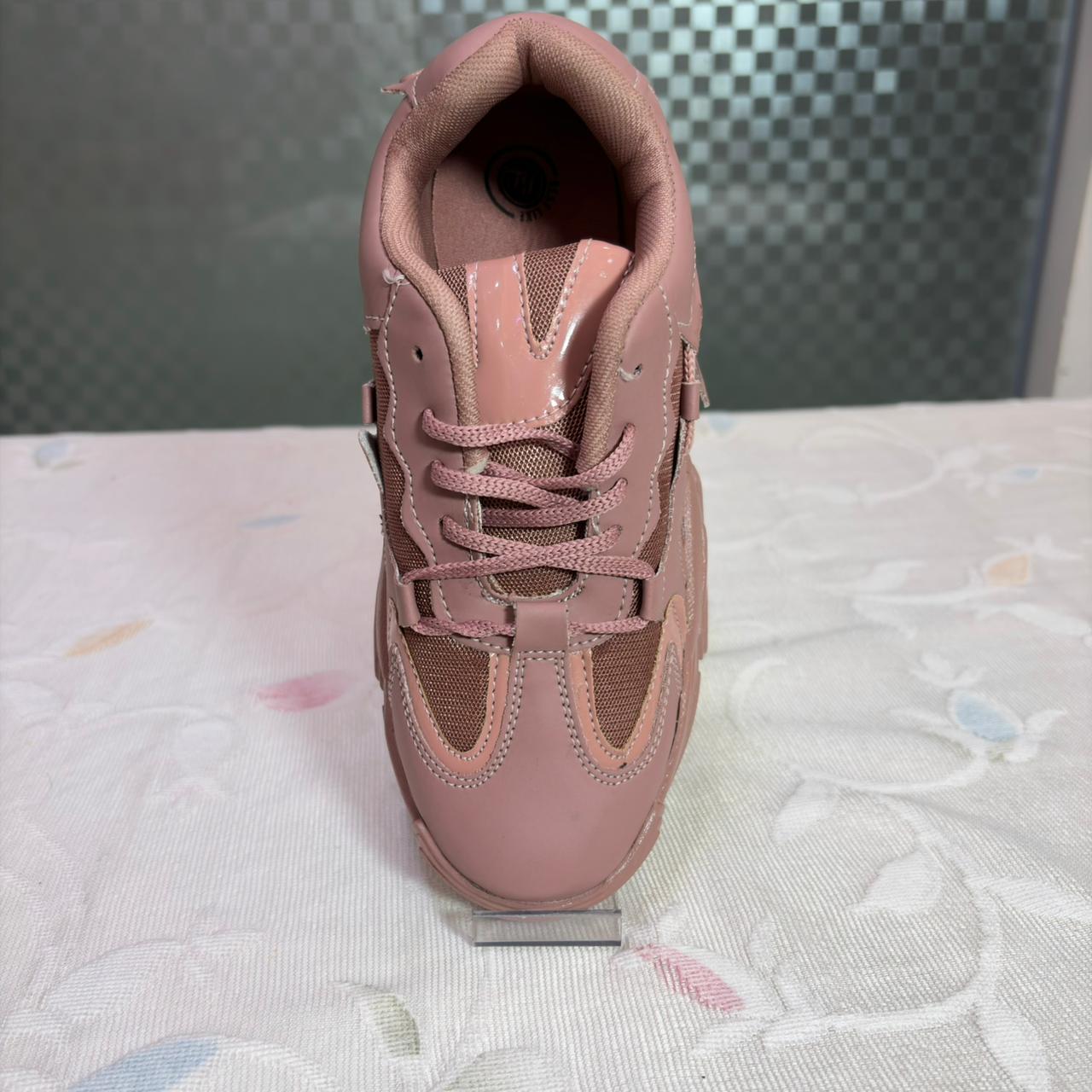 UrbanEase Pink Women’s Casual Sneakers